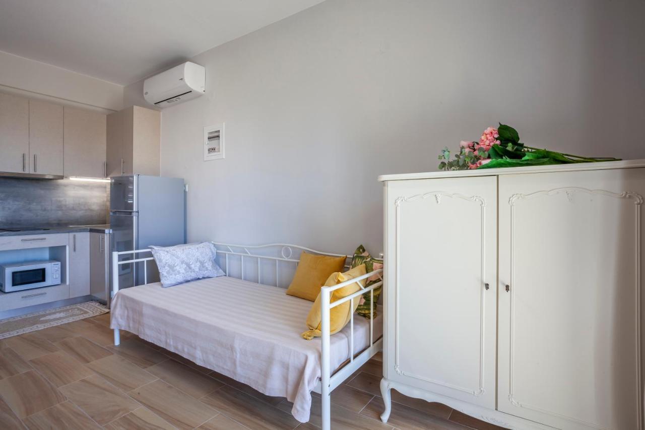 Lucid Dream Apt. |Bozinis Pszakúdia Kültér fotó